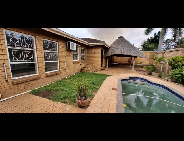 3 BEDROOM SIMPLEX FOR SALE IN ARBORETUM